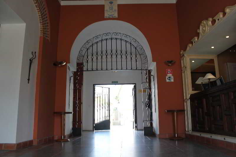 Sumaiya El Palacio Coria Luaran gambar