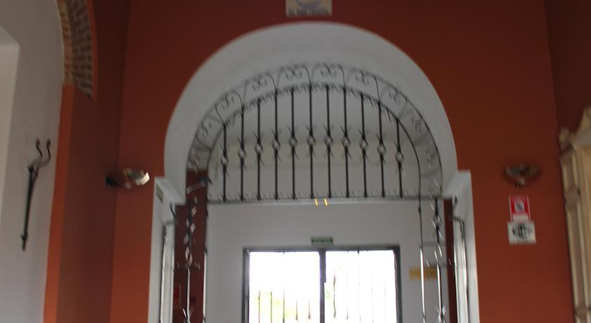 Sumaiya El Palacio Coria Luaran gambar