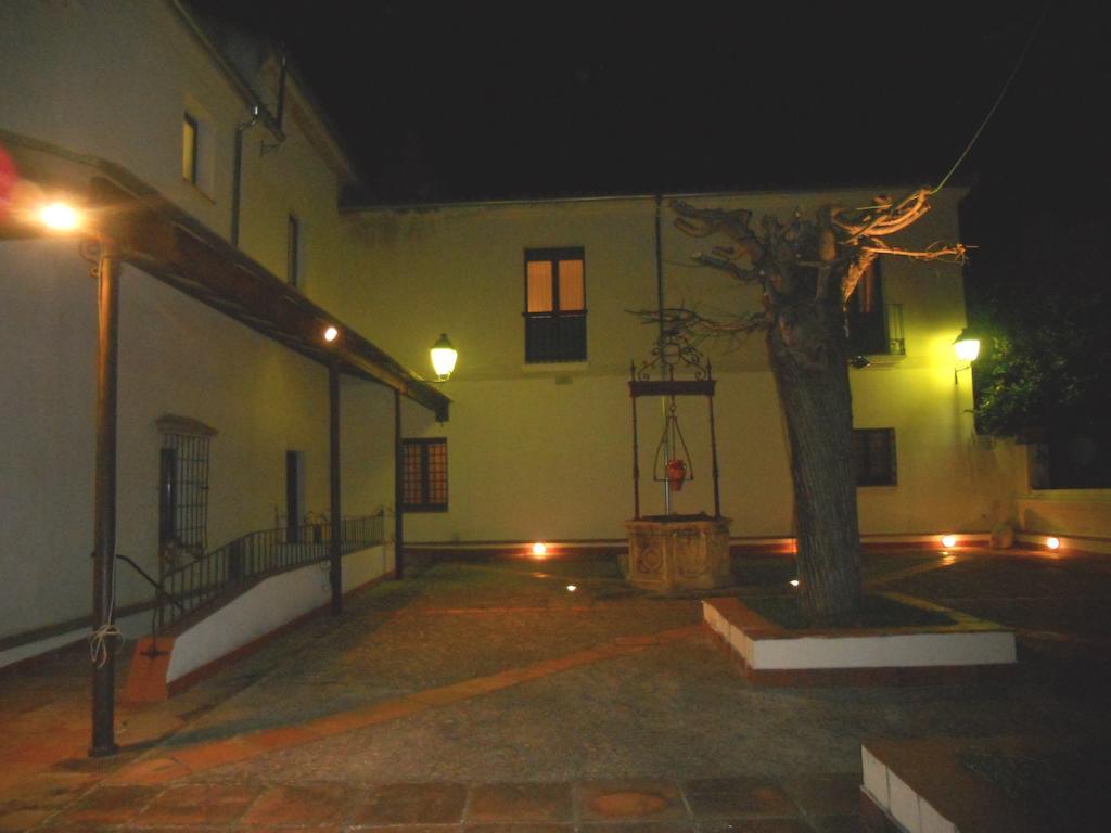 Sumaiya El Palacio Coria Luaran gambar